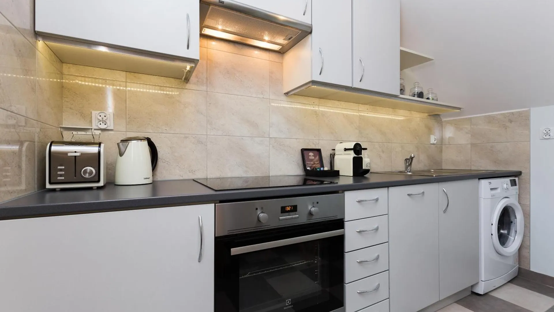 1898 Parkside Boutique Residence 크라쿠프 아파트호텔