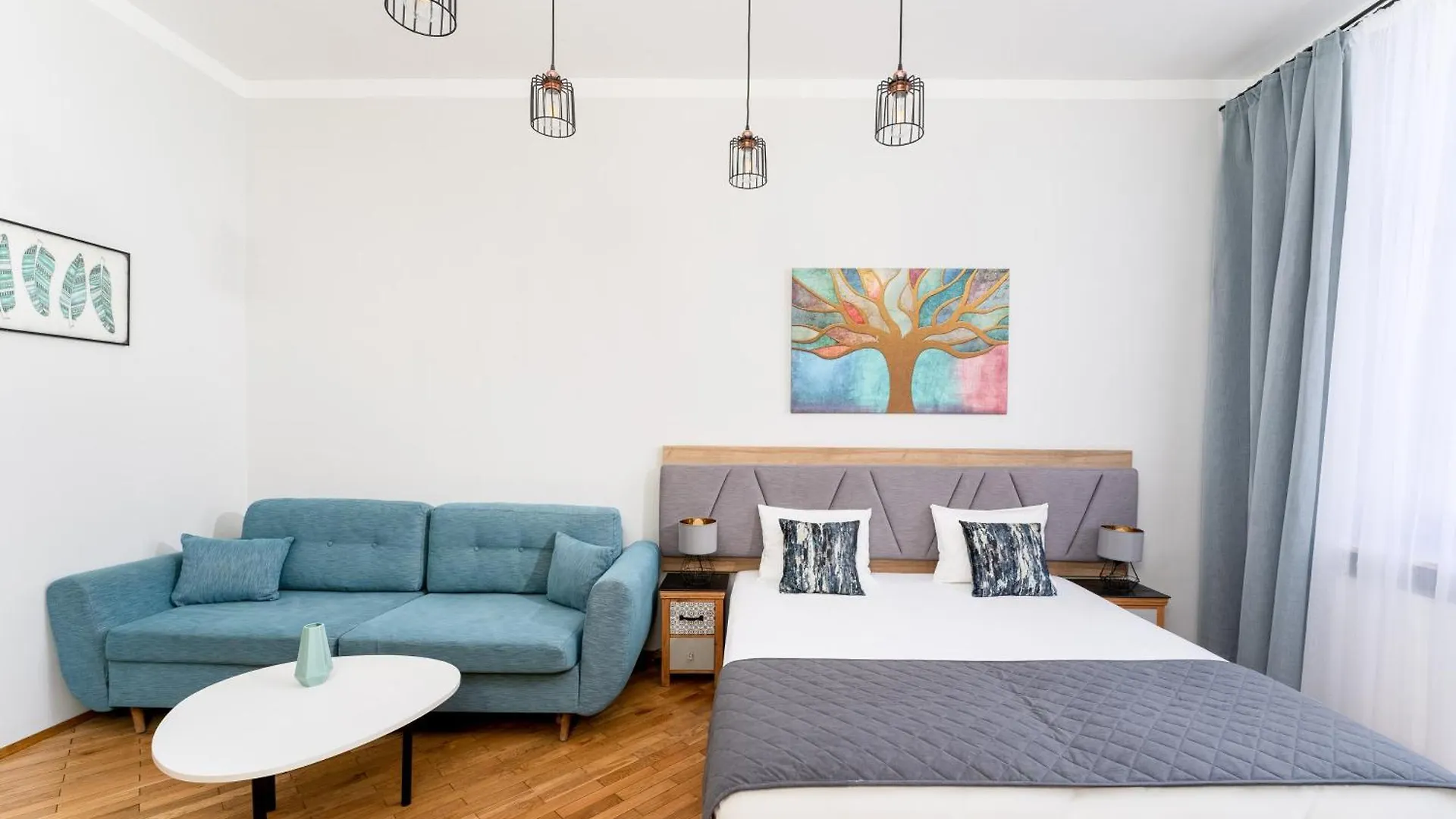 1898 Parkside Boutique Residence Krakow Apart Otel